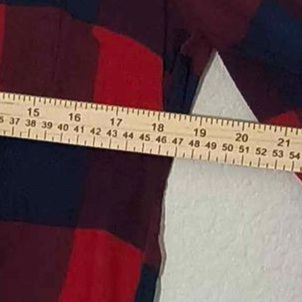 Jachs Girlfriend Red Buffalo Plaid Western Flannel Button Up Cotton M - Picture 5 of 5